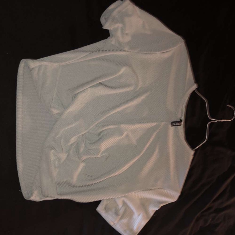 cropped crossed t-shirt
